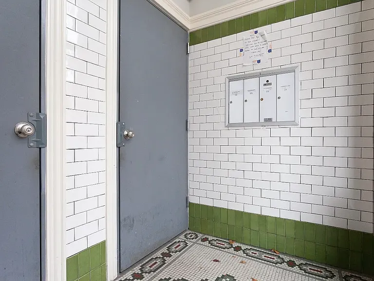 4317 W Irving Park Rd #3A — Photo 10