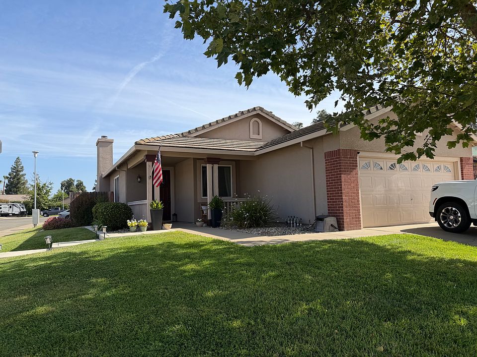 1st image of 871 Strathaven Way