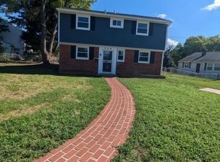 308 Kerby Hill Rd, Fort Washington, MD 20744