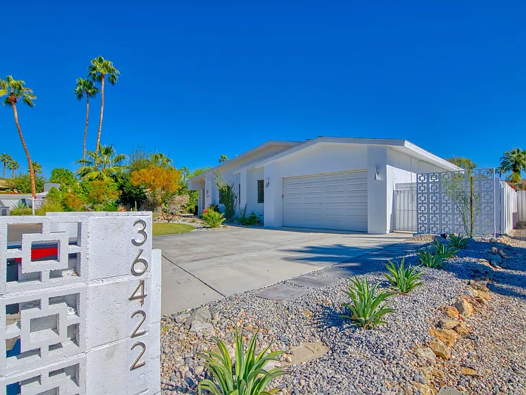 Sandsal Cir — Photo 40