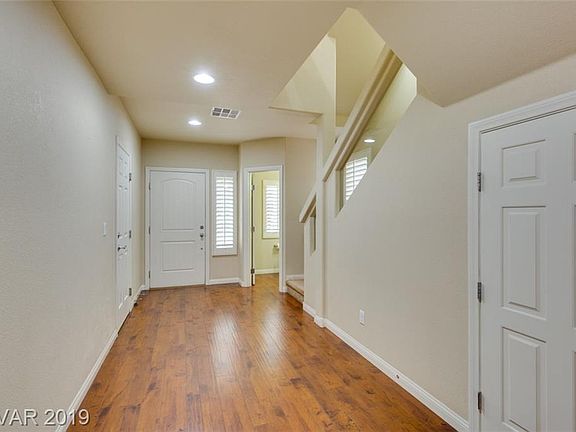 4th image of 6776 Flamenco Ct