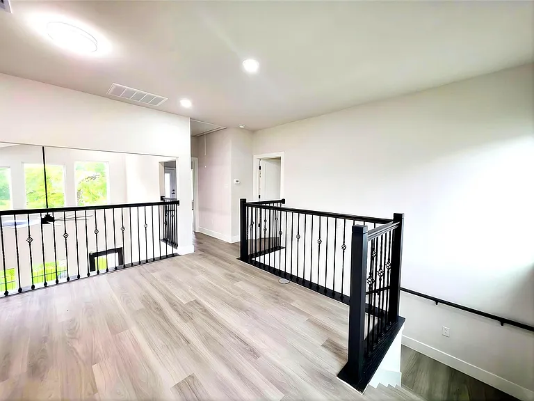 1067 Ferguson Way — Photo 49