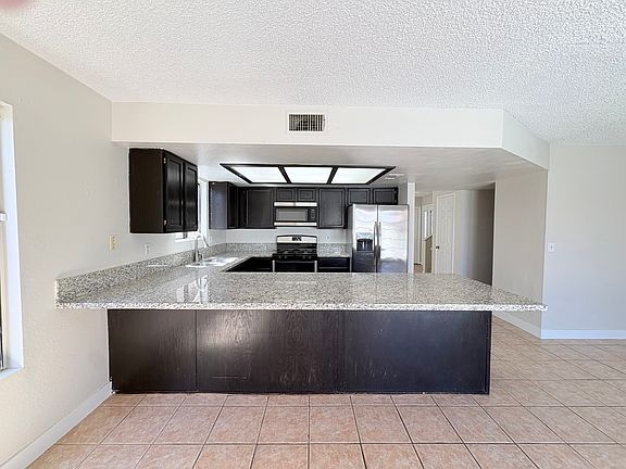 5th image of 341 Tobler Dr
