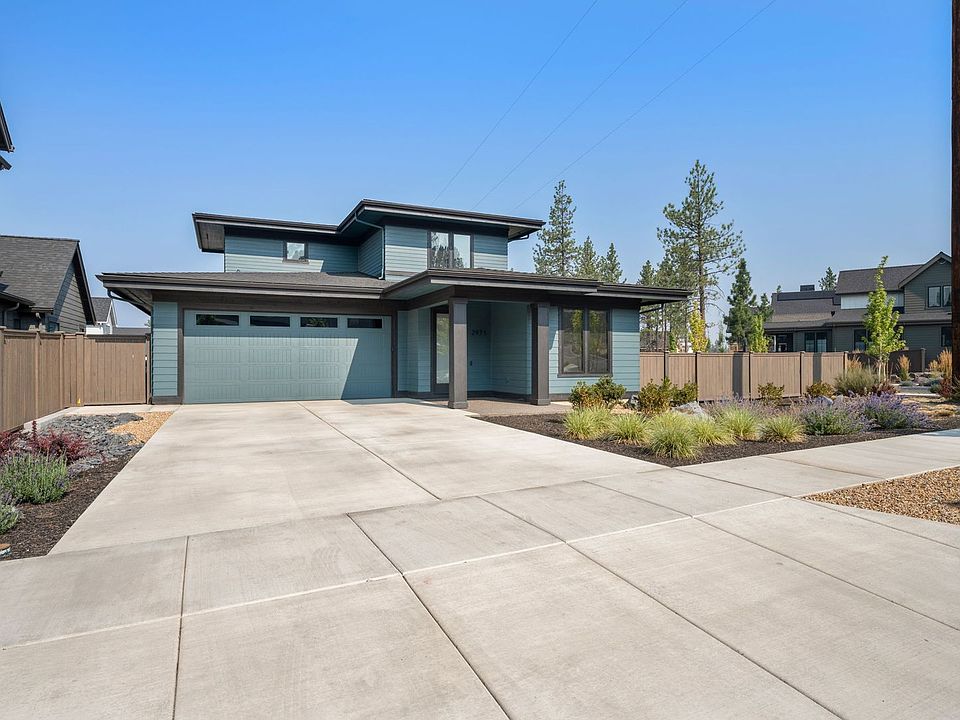 1st image of 2971 NW Polarstar Ave