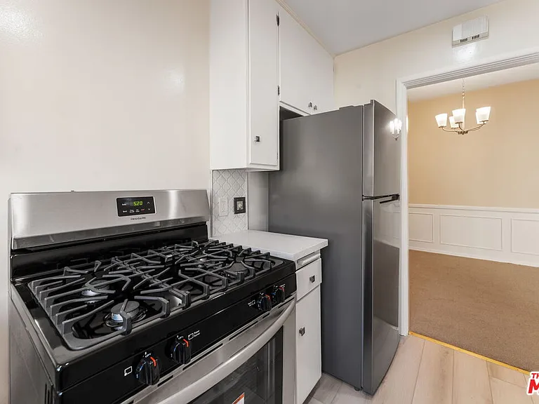 115 Marguerita Ave #C — Photo 15