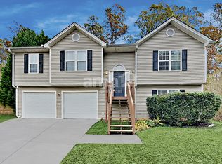 1727 Fort River Way, Dacula, GA 30019