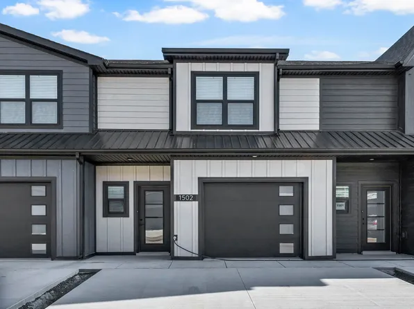 1502 Jonathan Wade Cir, Clarksville, TN 37043