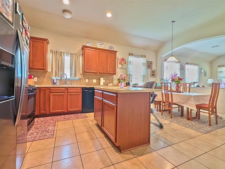 14715 Palladio Dr — Photo 8