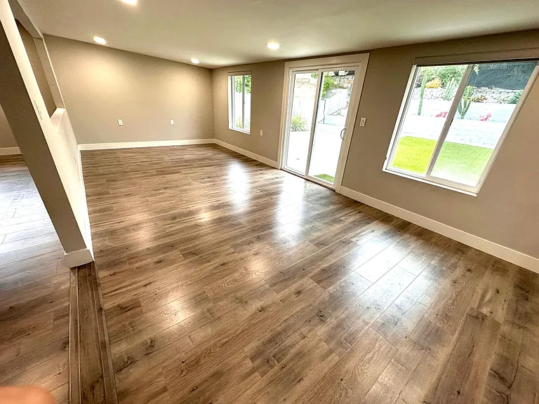 2078 Finch Ln — Photo 7