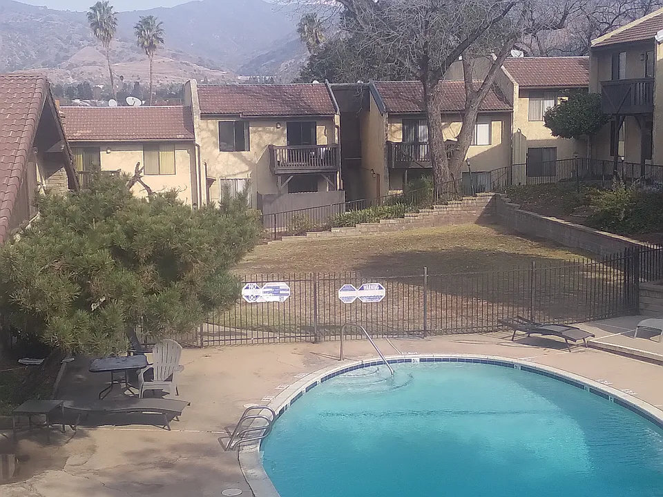 Glendora Hacienda Apartments