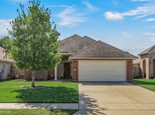 3931 White Lake Dr, Bossier City, LA 71111