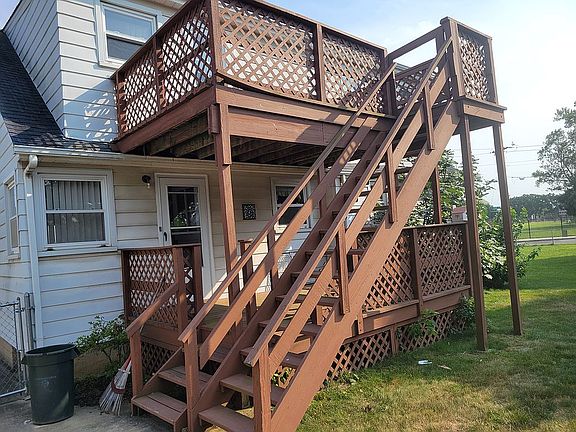 4th image of 1603 Noble St