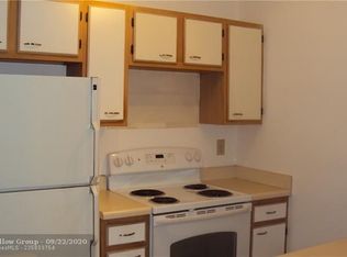2831 N Oakland Forest Dr APT 310, Oakland Park, FL 33309