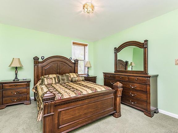4th image of 5600 Netherland Ave #5C