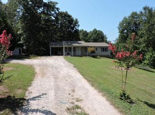 1218 County Rd, Chatham, VA 24531