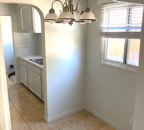 2nd image of 238 W 20th St #238