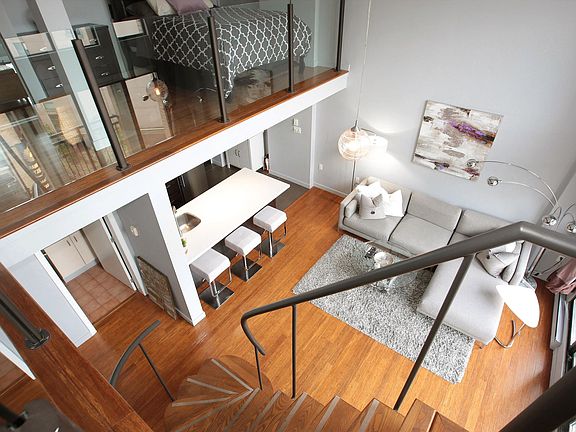 3rd image of 22 Cordova St E #511