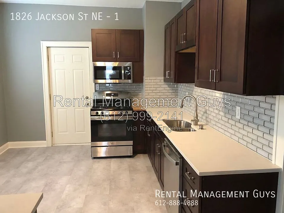 1826 Jackson St NE #1