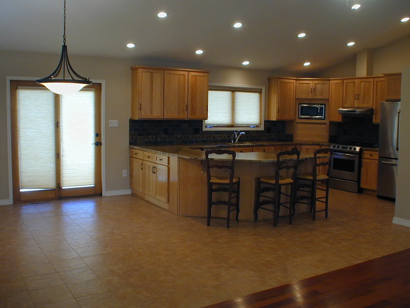 Executive Home For Lease — Photo 4