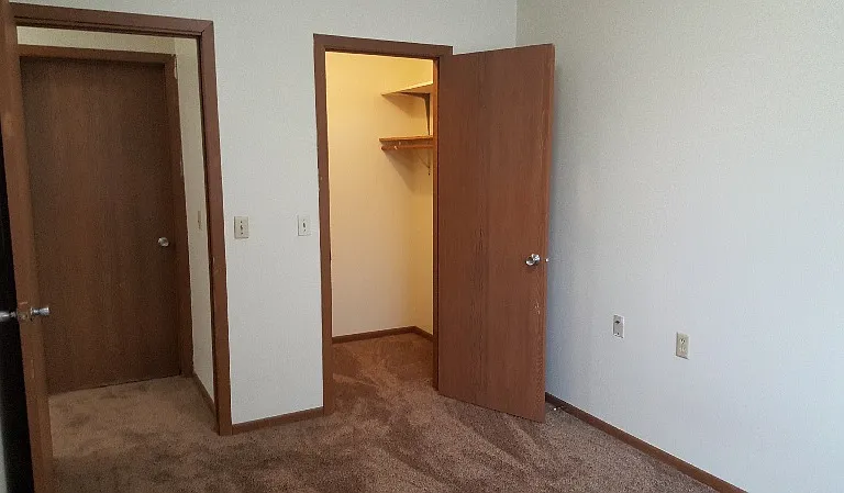916 Larson Dr #A3 — Photo 3
