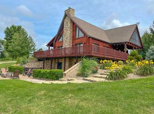 37433 185th Ln, Pittsfield, IL 62363