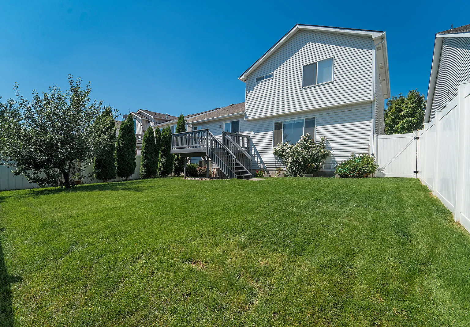4307 S Stonington Ln — Photo 3