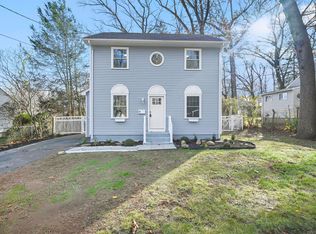 28 Devon Drive, Manchester, CT 06040