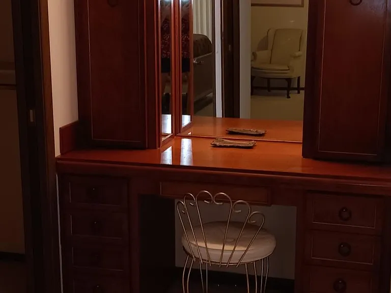 Master Bedroom Dressing vanity
