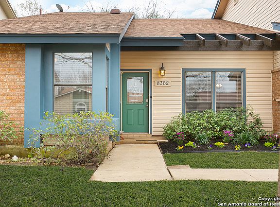 3rd image of 8362 Exbourne Dr
