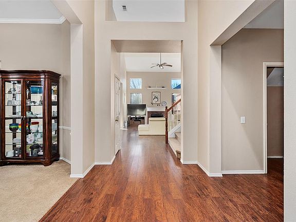3rd image of 1320 Pinehurst Dr
