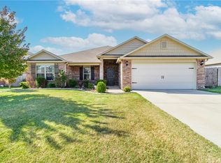 2313 Elmwood Ave, Lowell, AR 72745