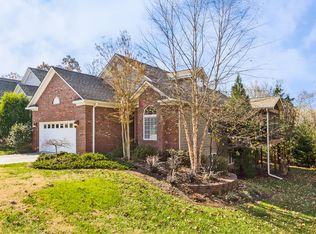 959 Gothic Manor Way, Knoxville, TN 37923