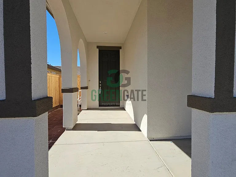 6142 Honey Haven Ln — Photo 4