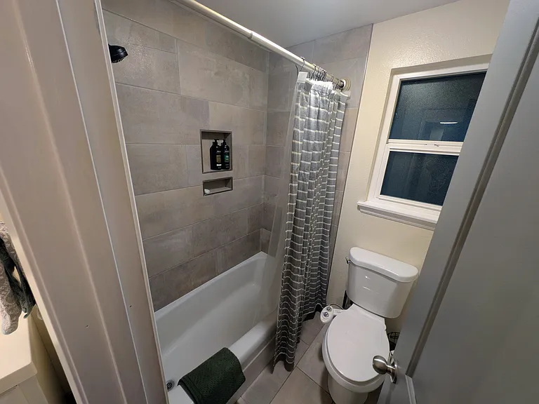 Main bathroom