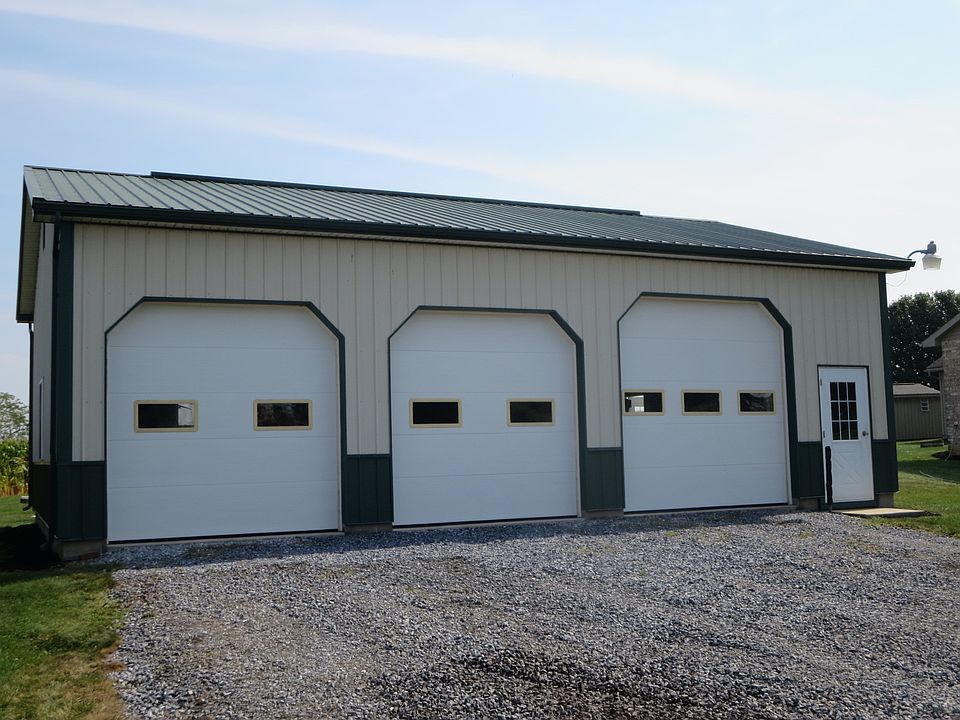 2nd image of 202 Cherry Lane Rd