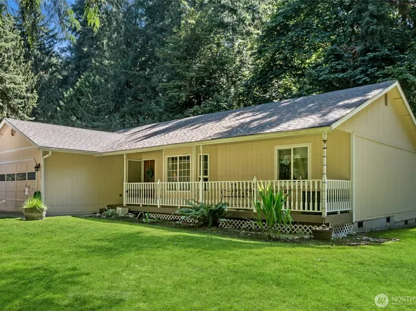 21827 Crest Lane SE, Yelm, WA 98597