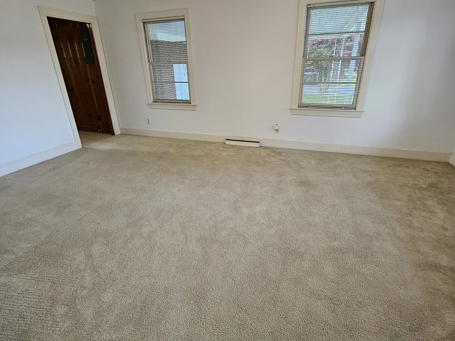207 Hooks Ave/Worthington - 1 — Photo 4