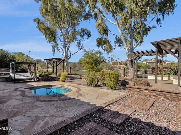 5th image of 10254 N DEMARET Drive