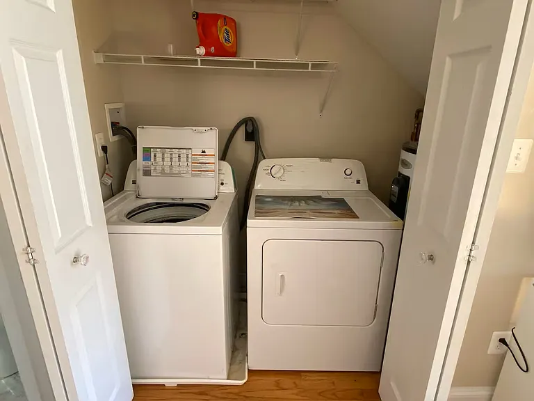 4131 Cupp Dr — Photo 16