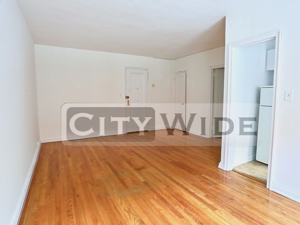 1st image of 162 E 55th St APT 2D