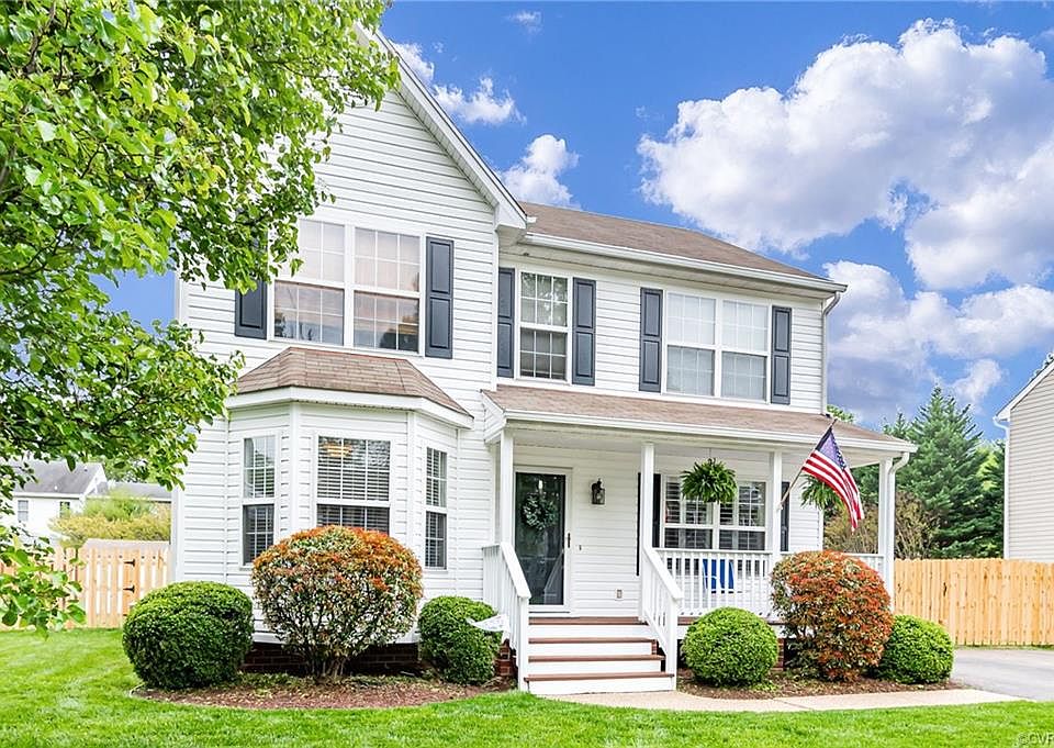 1st image of 905 Ayers Way