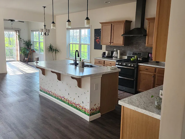 633 Kincaid Ave — Photo 13
