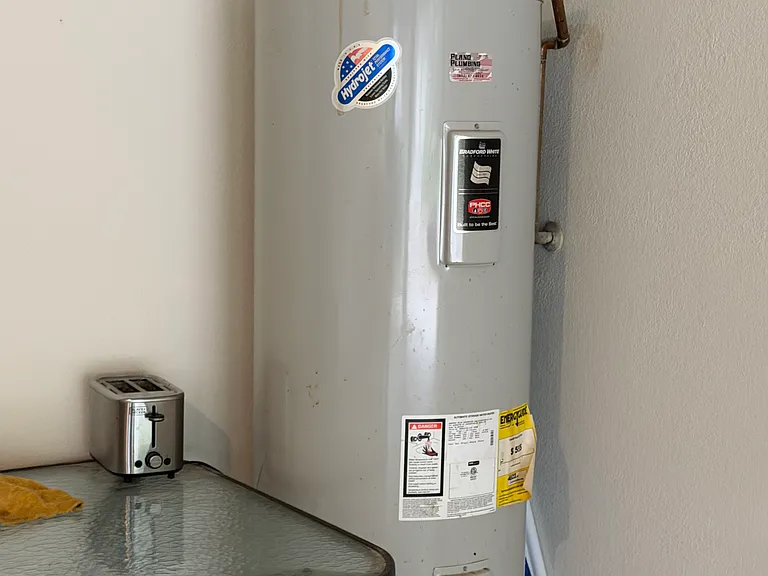 6812 Century Cir — Photo 13