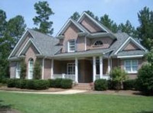 304 Kenmont Dr, Holly Springs, NC 27540