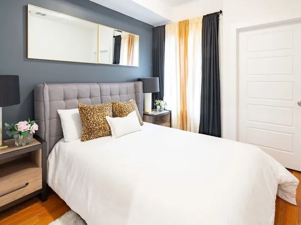 141 Beach Street image 12 of 25