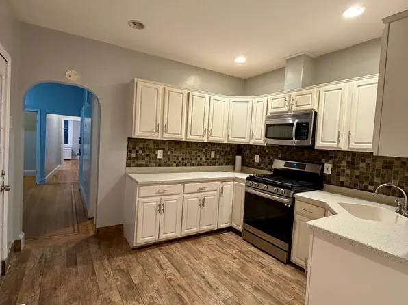 206 Hancock Ave #1, Jersey City, NJ 07307