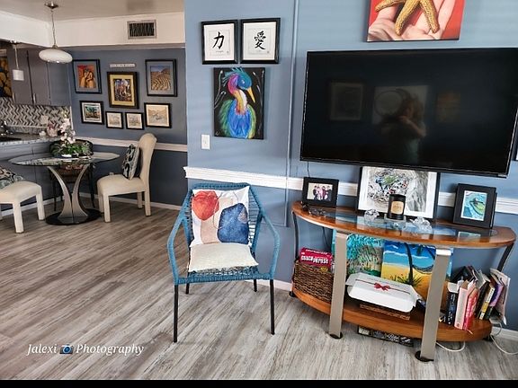 partial living dining