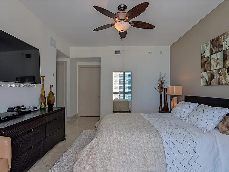 3535 S Ocean Dr #2102 — Photo 33