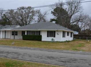 313 S 14th St, Nederland, TX 77627