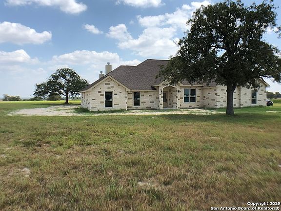 2nd image of 227 Triple Bend Dr